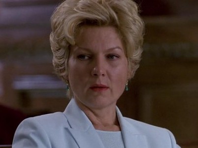 Lisa Russo, played by Diana Scarwid