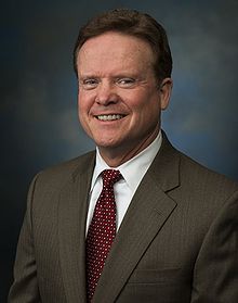 220px-Jim_Webb_official_110th_Congress_photo1