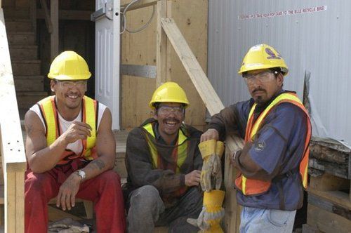 Construction_workers_at_Voi_big
